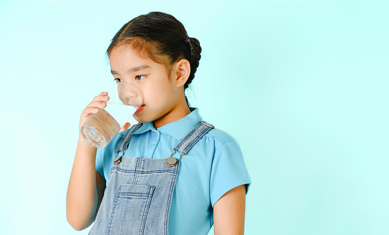 還原水機 小朋友飲水，多的是要注意的事！
